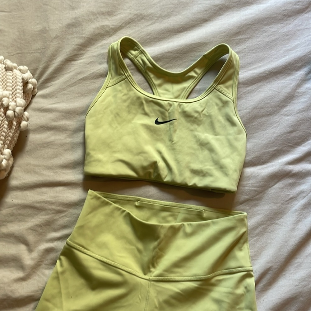 Nike workout set